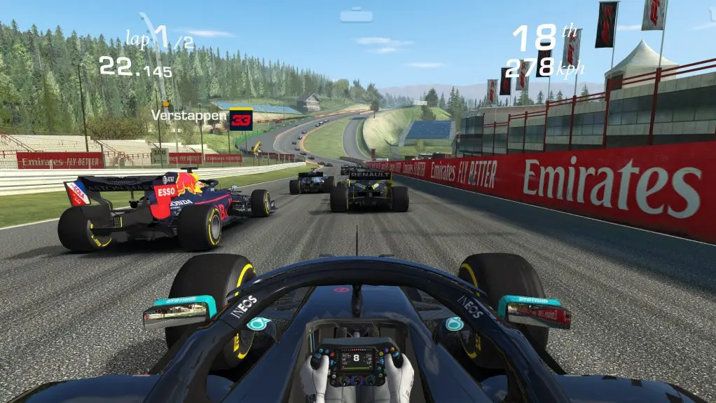 Real Racing 3 realistic racing gameplay