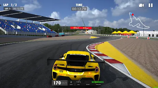 Tracks and cars in Shell Racing Legends