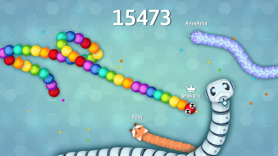 Snake.io gameplay with multiple snakes on the map