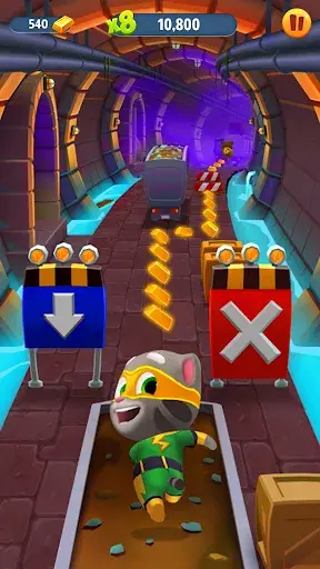 Talking Tom Gold Run MOD APK screenshot 5